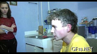 Некоторые подростковые красотки не могут представить свою жизнь